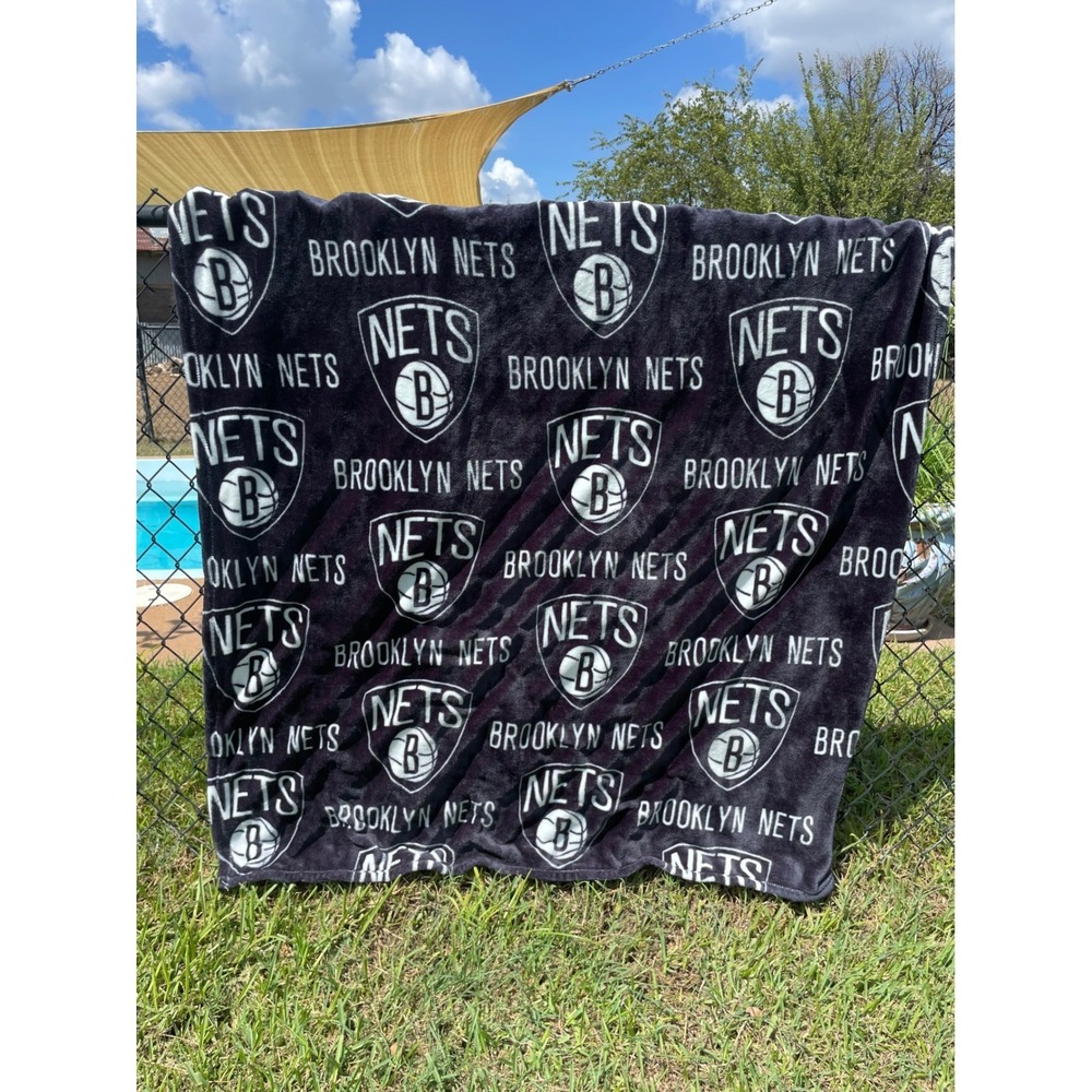 NBA Brooklyn Nets Plush Throw Blanket Black White Logo Fleece Basketball Bedding